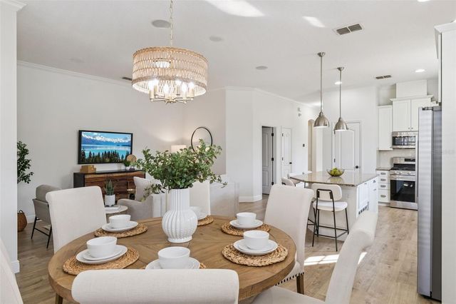 8235 SULSTON STREET, Orlando, FL 32827