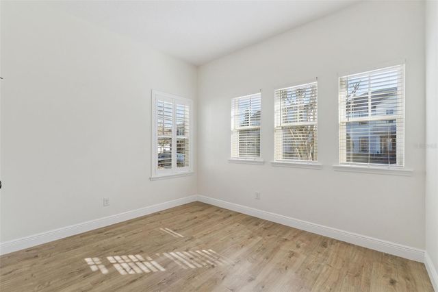 8235 SULSTON STREET, Orlando, FL 32827