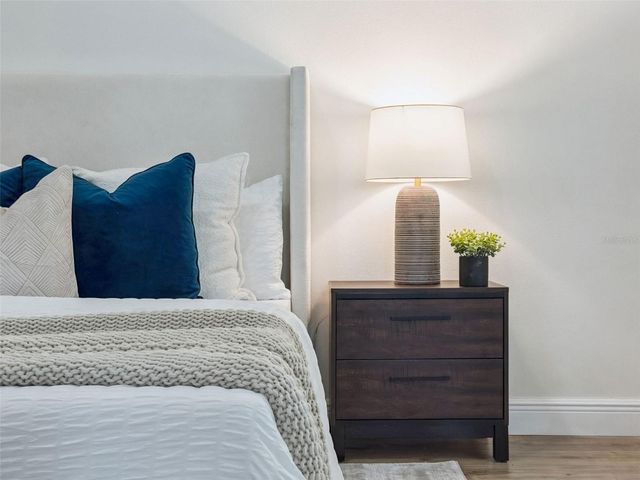 8235 SULSTON STREET, Orlando, FL 32827