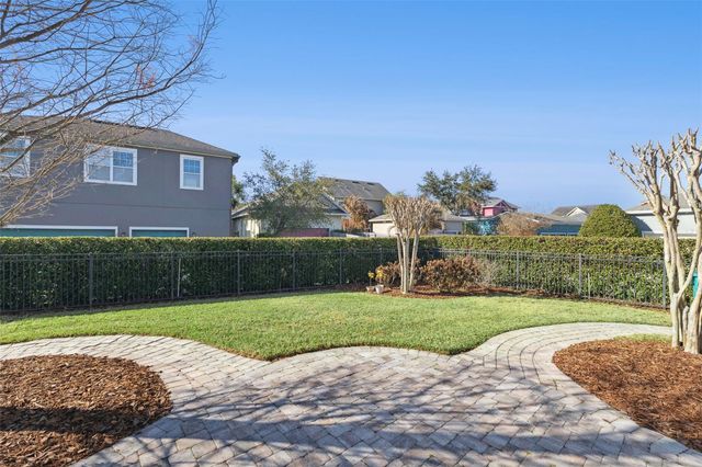 8235 SULSTON STREET, Orlando, FL 32827