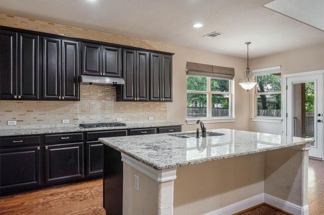 5809 Viejo DR, Austin, TX 78738