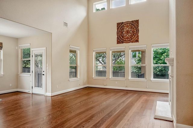 5809 Viejo DR, Austin, TX 78738