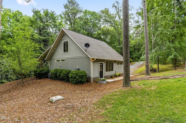 104 Tripp Road, Pittsboro, NC 27312