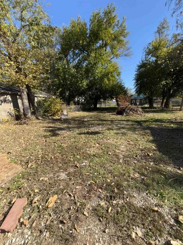 1516 S WESTMORELAND Avenue, Peoria, IL 61605