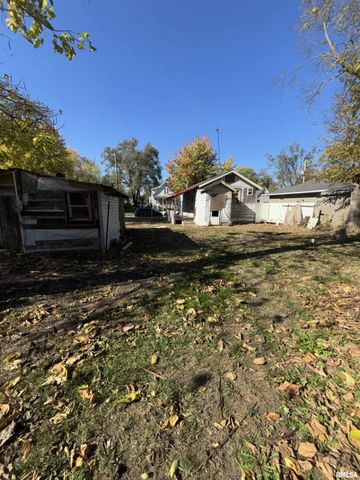 1516 S WESTMORELAND Avenue, Peoria, IL 61605