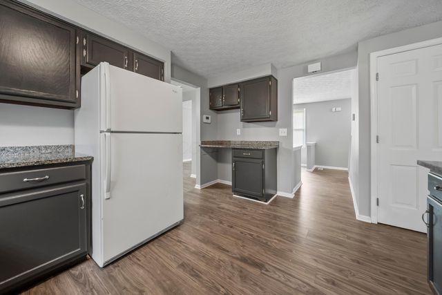 909 Prince William Lane, Westerville, OH 43081