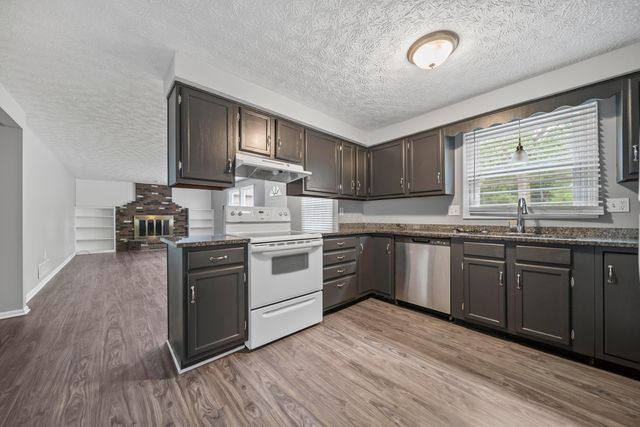 909 Prince William Lane, Westerville, OH 43081