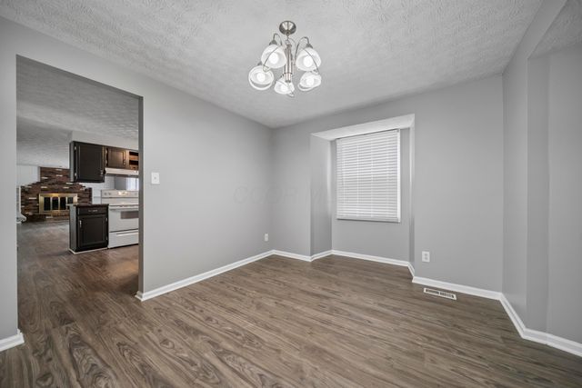 909 Prince William Lane, Westerville, OH 43081
