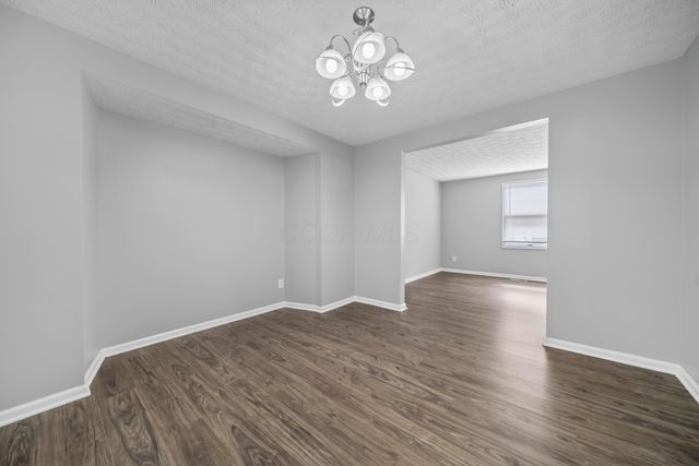 909 Prince William Lane, Westerville, OH 43081