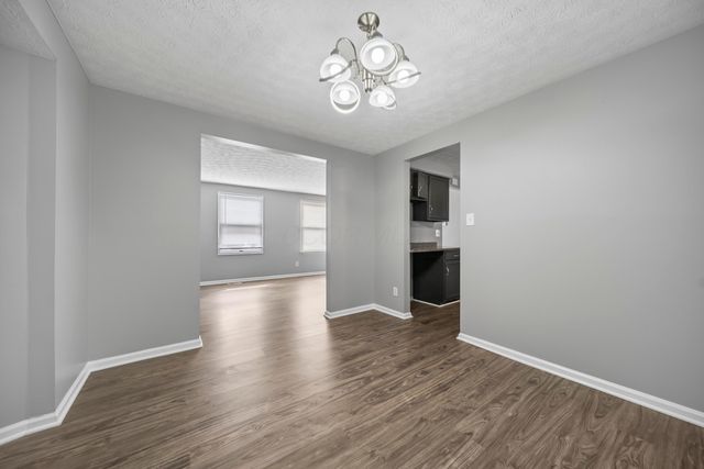909 Prince William Lane, Westerville, OH 43081