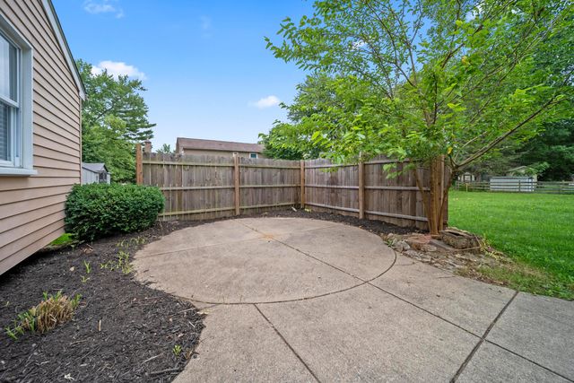 909 Prince William Lane, Westerville, OH 43081