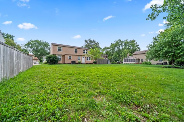 909 Prince William Lane, Westerville, OH 43081