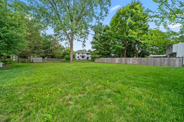909 Prince William Lane, Westerville, OH 43081