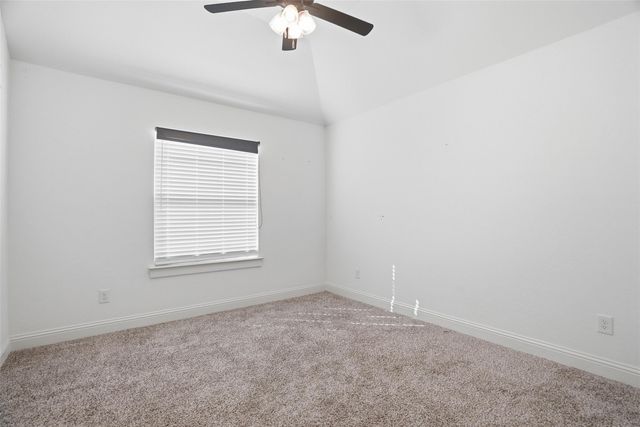 929 Tesslynn Avenue, Godley, TX 76044