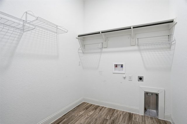 929 Tesslynn Avenue, Godley, TX 76044