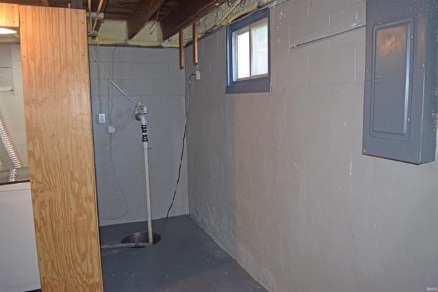 312 Herndon Drive, Evansville, IN 47711