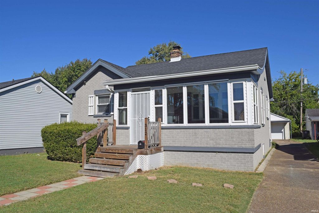 312 Herndon Drive, Evansville, IN 47711