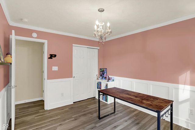 562 N Wyndstone Way, Fortville, IN 46040