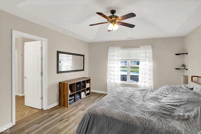 562 N Wyndstone Way, Fortville, IN 46040