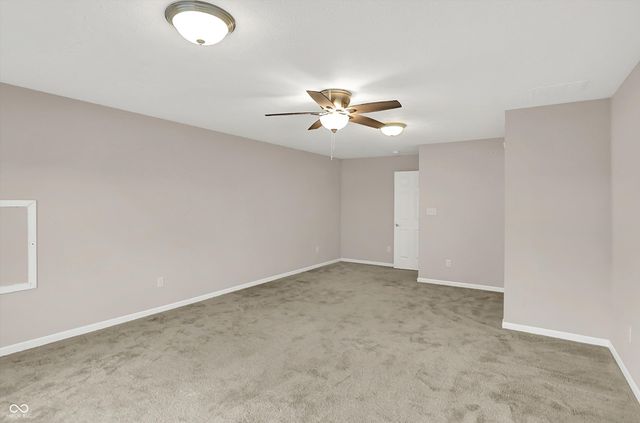 562 N Wyndstone Way, Fortville, IN 46040