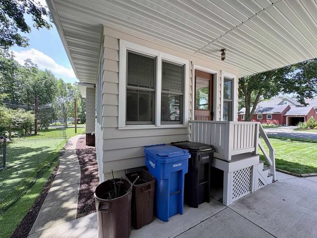 7226 Hubbard Avenue, Middleton, WI 53562