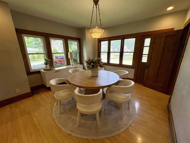 7226 Hubbard Avenue, Middleton, WI 53562