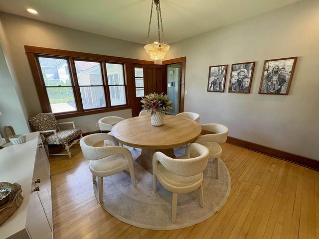 7226 Hubbard Avenue, Middleton, WI 53562