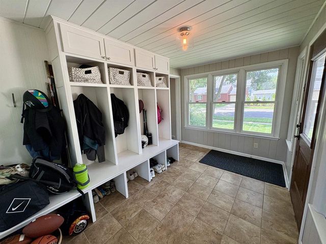 7226 Hubbard Avenue, Middleton, WI 53562
