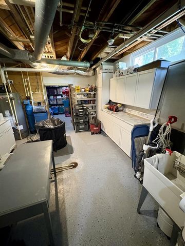 7226 Hubbard Avenue, Middleton, WI 53562