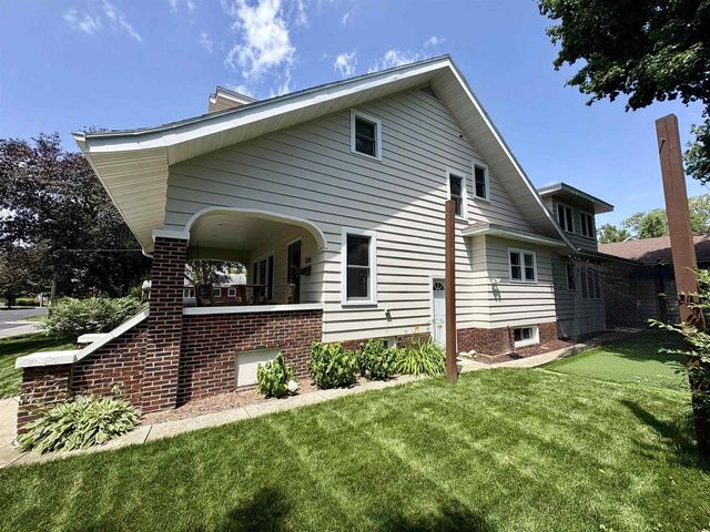 7226 Hubbard Avenue, Middleton, WI 53562