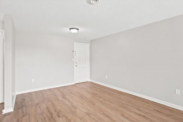 255 North Rd 158, Chelmsford, MA 01824