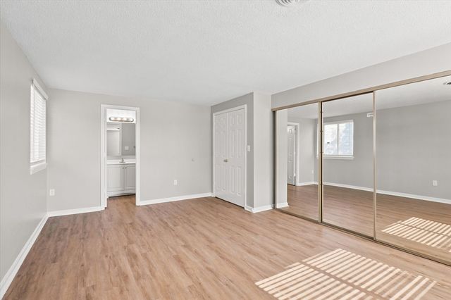 255 North Rd 158, Chelmsford, MA 01824