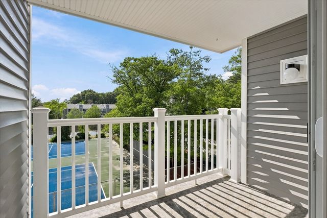 255 North Rd 158, Chelmsford, MA 01824