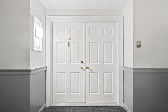 255 North Rd 158, Chelmsford, MA 01824