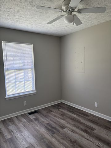 641 Artic Ave, Oak Grove, KY 42262