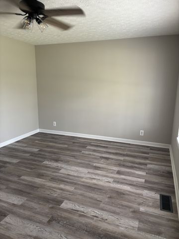 641 Artic Ave, Oak Grove, KY 42262