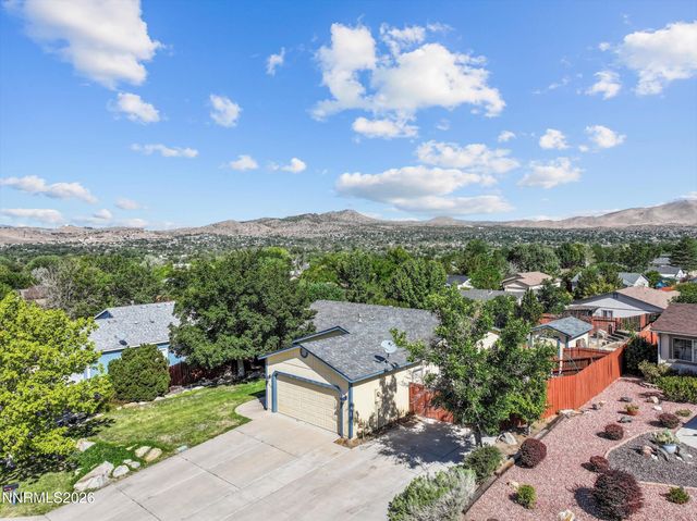5485 Trapper Court, Sun Valley, NV 89433