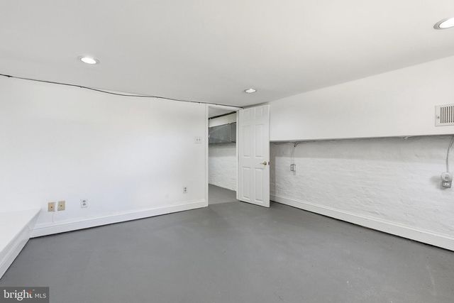 1420 COVINGTON ST, Baltimore, MD 21230