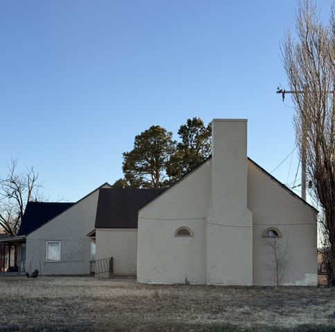 809 Avenue E, Abernathy, TX 79311