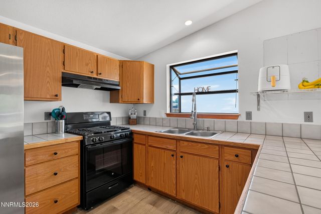 674 Bluerock Road, Gardnerville, NV 89460