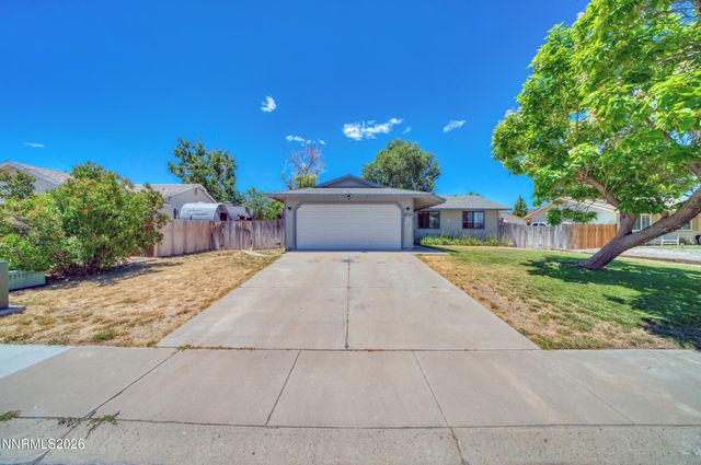 674 Bluerock Road, Gardnerville, NV 89460
