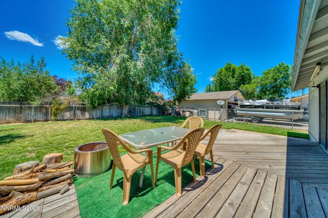 674 Bluerock Road, Gardnerville, NV 89460