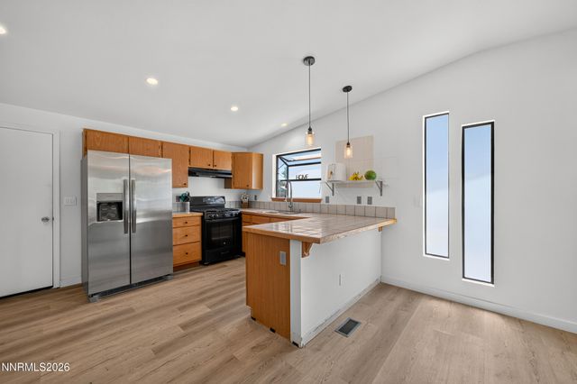 674 Bluerock Road, Gardnerville, NV 89460