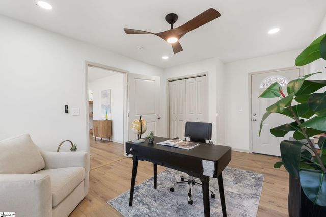 322 Piedmont Park Road, Greenville, SC 29609