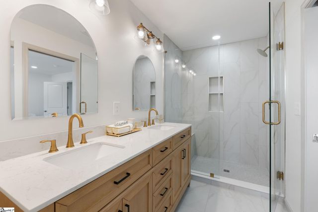 322 Piedmont Park Road, Greenville, SC 29609