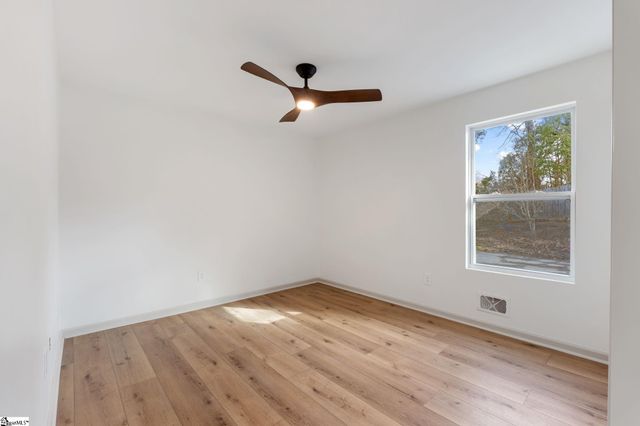 322 Piedmont Park Road, Greenville, SC 29609