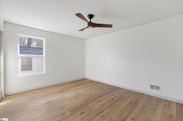 322 Piedmont Park Road, Greenville, SC 29609