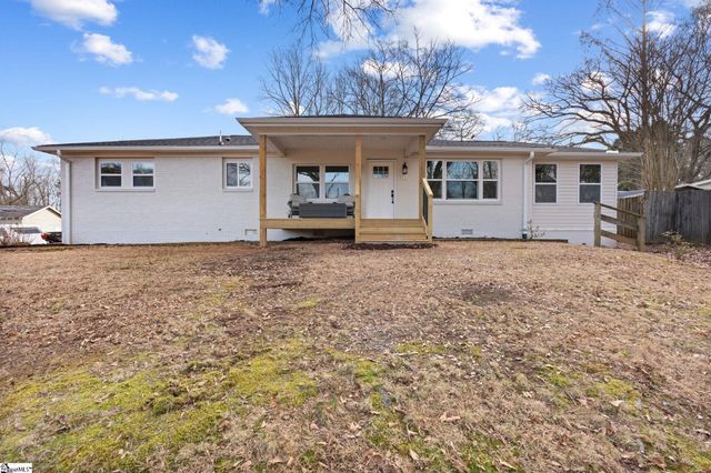 322 Piedmont Park Road, Greenville, SC 29609