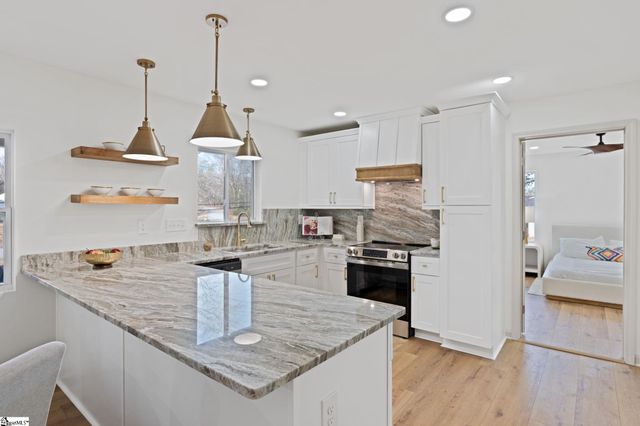 322 Piedmont Park Road, Greenville, SC 29609