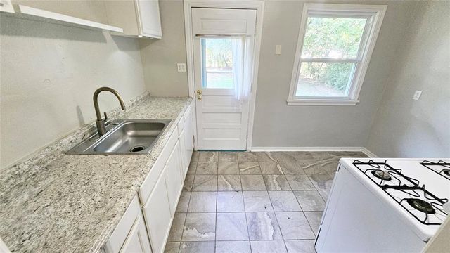 2132 Churchill Place, Oklahoma City, OK 73120